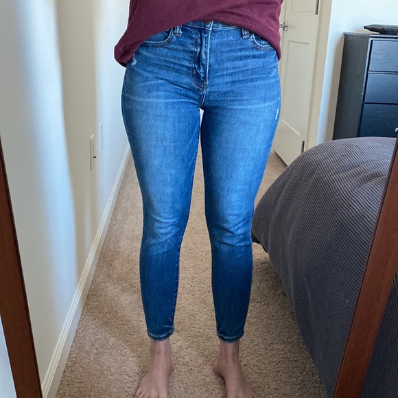 American Eagle High Rise Jeans - Picture 3 of 3